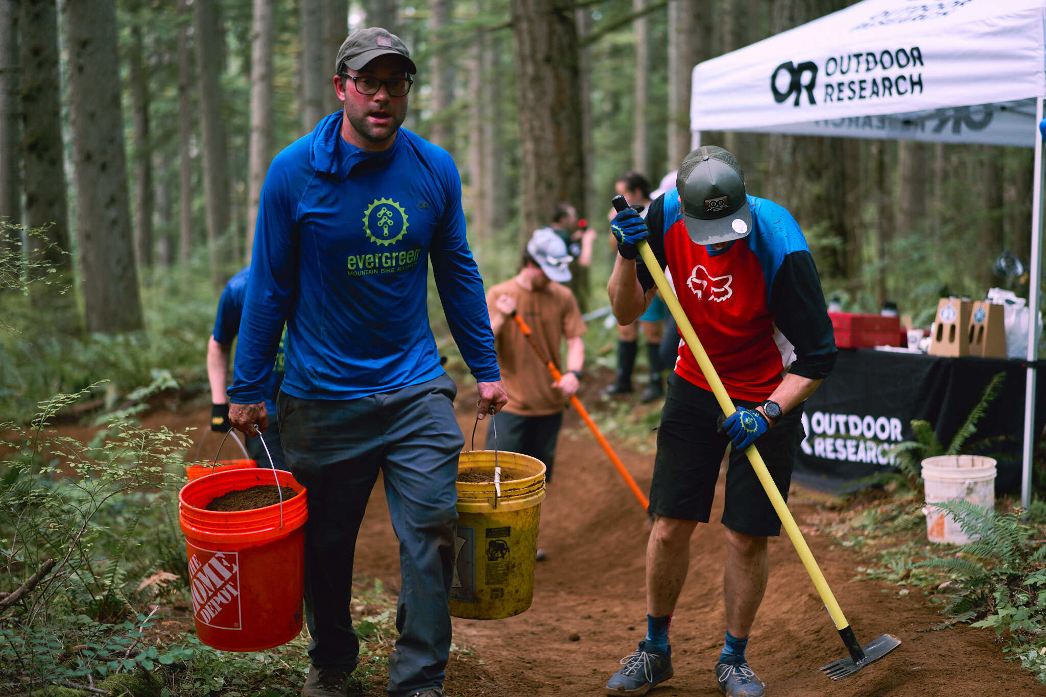 09_07_24_outdoor_research_emba_work_party_tiger_side_hustle_holly_roa_web_075-1.jpg